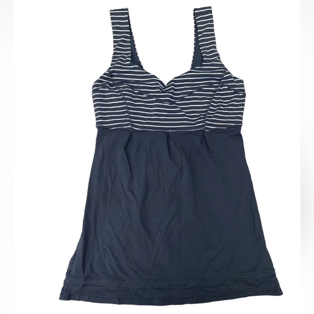 Lululemon Women's Tame Me Tank Size 4 Black/Parallel Stripe Black White